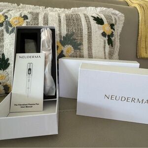 White Neuderma Plasma Pen